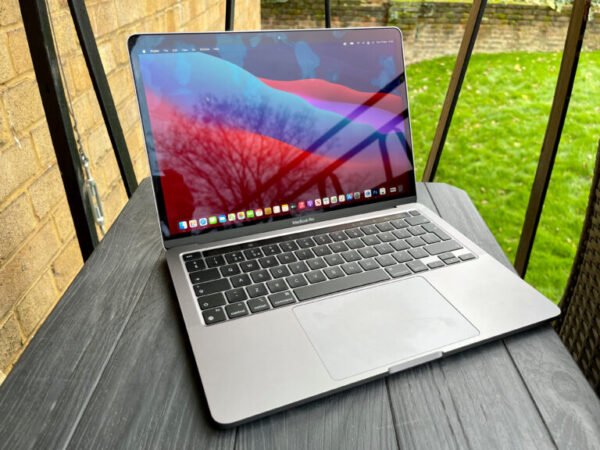 MacBook Pro M1 13